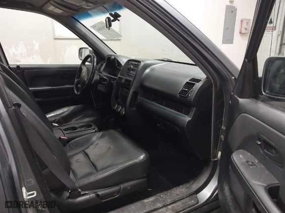 2006 Honda CR-V EX SE with VIN JHLRD78956C008287, listed as a IAAI auction lot 41765006 with 125,443 mi miles. Bid and sale history available at carsss.com. Image 5.