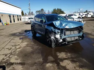 2024 Volvo XC40 Core Bright Theme with VIN YV4L12UK3R2208017, listed as a Copart auction lot 46664115 with 10,937 mi miles and Salvage title. Bid and sale history available at DreamBid. Image 14.