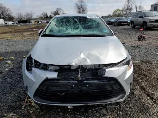 2024 Toyota Corolla LE with VIN 5YFB4MDE5RP108885, listed as a Copart auction lot 49591625 with 26,433 mi miles and Salvage Title. Bid and sale history available at carsss.com. Image 5.