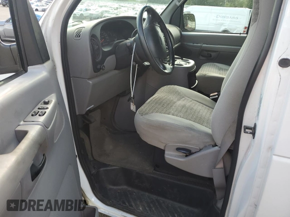 2002 Ford Econoline Passenger XL with VIN 1FMRE11WX2HA57114, listed as a Copart auction lot 68766174 with 167,382 mi miles and Salvage Title. Bid and sale history available at DreamBid. Image 8.