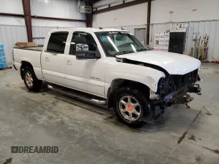 2005 GMC Sierra Denali z VIN 2GTEK63N651146747, wystawiony jako Copart lot #84715894 z przebiegiem 262 492 mil mil oraz Szkody całkowita. Historia ofert i sprzedaży dostępna na DreamBid. Obrazek 4.