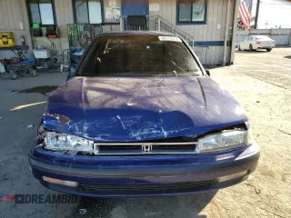 1990 Honda Accord LX with VIN JHMCB765XLC127200, listed as a Copart auction lot 80770574 with 142,628 mi miles and Salvage Title. Bid and sale history available at carsss.com. Image 5.