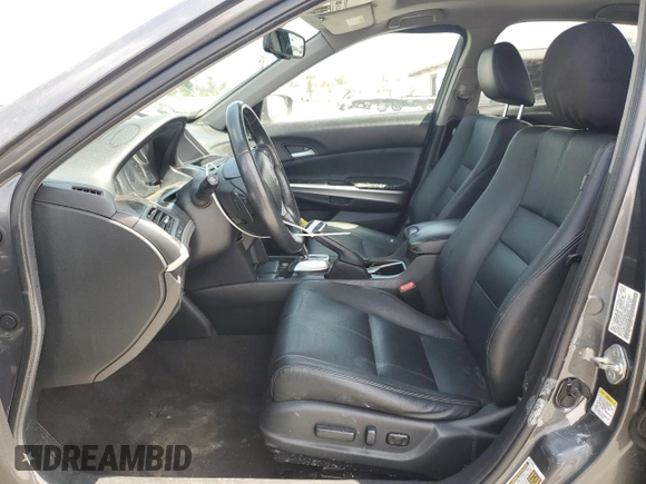 2013 Honda Crosstour EX-L z VIN 5J6TF1H59DL002040, wystawiony jako Copart lot #53917545 z przebiegiem 183 093 mil mil oraz Szkody całkowita. Historia ofert i sprzedaży dostępna na DreamBid. Obrazek 7.
