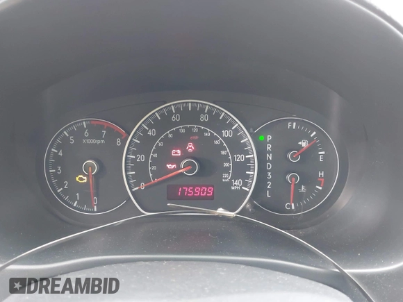 2009 Suzuki SX4 Sport FWD z VIN JS2YC414196200260, wystawiony jako IAAI lot #42354835 z przebiegiem 175 909 mil mil oraz . Historia ofert i sprzedaży dostępna na DreamBid. Obrazek 15.