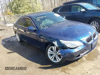 2010 BMW 5 Series 528i xDrive with VIN WBANV1C59AC389383, listed as a IAAI auction lot 41555943 with 124,178 mi miles and . Bid and sale history available at carsss.com. Image 1.