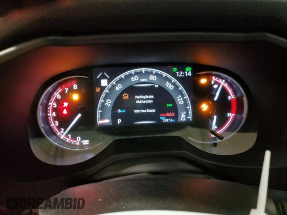 2024 Toyota RAV4 XLE with VIN 2T3P1RFV5RW416539, listed as a Copart auction lot 49239025 with 12,073 mi miles and Salvage Title. Bid and sale history available at DreamBid. Image 9.