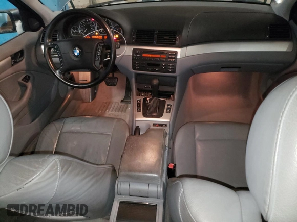 2004 BMW 3 Series 330i with VIN WBAEV53404KM37815, listed as a Copart auction lot 41405525 with 207,325 mi miles and Clean Title. Bid and sale history available at carsss.com. Image 8.