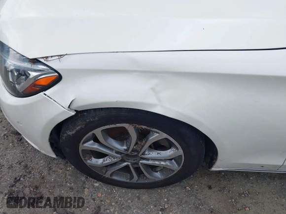 2017 Mercedes-Benz C 300 с VIN 55SWF4JB9HU179554, выставлен на аукционе IAAI как лот 42290729 с пробегом 142 389 миль миль и . История ставок и продаж доступна на DreamBid. Изображение 18.