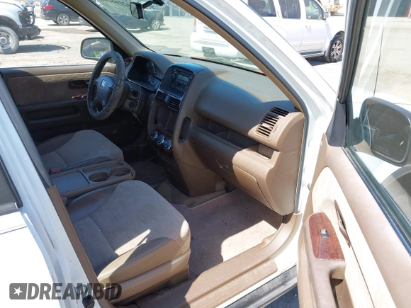 2002 Honda CR-V LX with VIN JHLRD684X2C010447, listed as a IAAI auction lot 42166268 with 233,336 mi miles and . Bid and sale history available at carsss.com. Image 5.