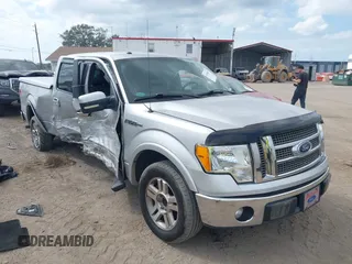 2011 Ford F-150 XL with VIN 1FTFW1CF1BFA34382, listed as a IAAI auction lot 41590615 with 238,317 mi miles. Bid and sale history available at carsss.com. Image 1.