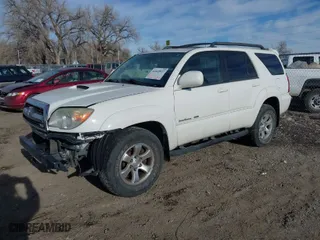 2007 Toyota 4Runner SR5 with VIN JTEBT14R678039102, listed as a IAAI auction lot 41448937 with 132,650 mi miles. Bid and sale history available at carsss.com. Image 2.
