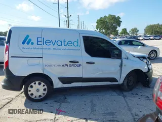 2022 Ford Transit Connect XL with VIN NM0LS6S22N1538951, listed as a IAAI auction lot 42555234 with 59,885 mi miles and . Bid and sale history available at DreamBid. Image 13.