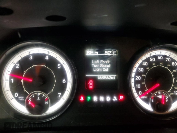 2017 Ram 2500 Tradesman with VIN 3C6LR4AT2HG667153, listed as a Copart auction lot 75753784 with 186,982 mi miles and Clean Title. Bid and sale history available at carsss.com. Image 9.