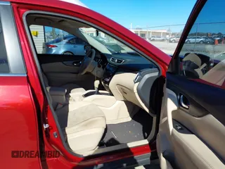 2015 Nissan Rogue SL with VIN 5N1AT2MTXFC927747, listed as a IAAI auction lot 41336830 with 82,098 mi miles. Bid and sale history available at carsss.com. Image 5.