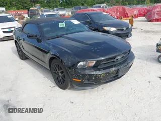2012 Ford Mustang V6 с VIN 1ZVBP8EM4C5276765, выставлен на аукционе IAAI как лот 42606236 с пробегом 129 111 миль миль и . История ставок и продаж доступна на DreamBid. Изображение 1.