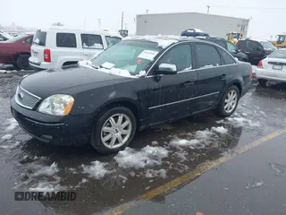 2005 Ford Five Hundred Limited z VIN 1FAFP28135G163356, wystawiony jako IAAI lot #41625946 z przebiegiem 160 869 mil mil oraz . Historia ofert i sprzedaży dostępna na DreamBid. Obrazek 2.