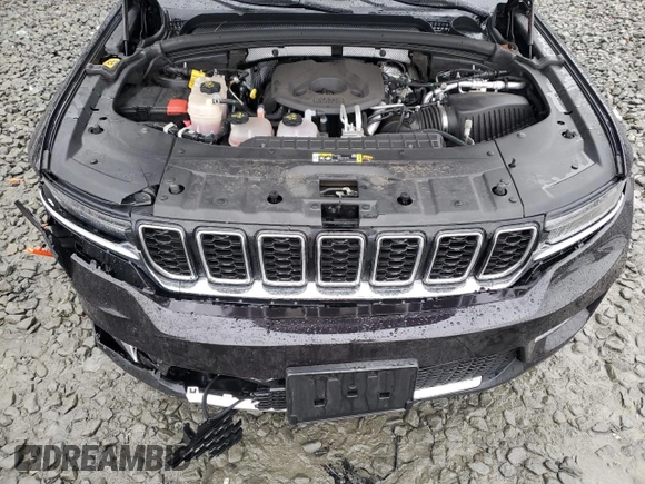 2022 Jeep Grand Cherokee with VIN 1C4RJYB61N8757034, listed as a Copart auction lot 42817095 with 23,396 mi miles and Salvage title. Bid and sale history available at DreamBid. Image 13.