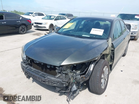 2014 Honda Accord Sedan LX with VIN 1HGCR2F31EA186232, listed as a IAAI auction lot 42068981 with 146,699 mi miles. Bid and sale history available at carsss.com. Image 6.