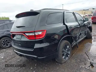 2023 Dodge Durango GT z VIN 1C4RDJDG3PC653651, wystawiony jako IAAI lot #42340651 z przebiegiem 12 804 mil mil oraz . Historia ofert i sprzedaży dostępna na DreamBid. Obrazek 4.