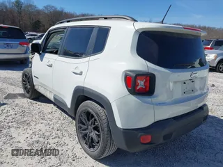 2015 Jeep Renegade Latitude with VIN ZACCJABT2FPC31041, listed as a IAAI auction lot 41626396 with 93,956 mi miles. Bid and sale history available at carsss.com. Image 3.