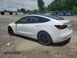 2018 Tesla Model 3 Long Range Battery z VIN 5YJ3E1EB7JF106429, wystawiony jako Copart lot #56319995 z przebiegiem 145 648 mil mil oraz Tytuł czysty. Historia ofert i sprzedaży dostępna na DreamBid. Obrazek 2.