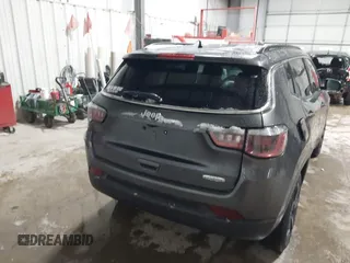 2018 Jeep Compass Latitude with VIN 3C4NJCBB0JT462114, listed as a IAAI auction lot 41567773 with 62,216 mi miles and . Bid and sale history available at DreamBid. Image 16.