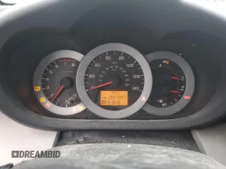 2012 Toyota RAV4 z VIN 2T3BF4DV7CW223706, wystawiony jako Copart lot #63867085 z przebiegiem 237 301 mil mil oraz Czysty tytuł • Clean title. Historia ofert i sprzedaży dostępna na DreamBid. Obrazek 9.
