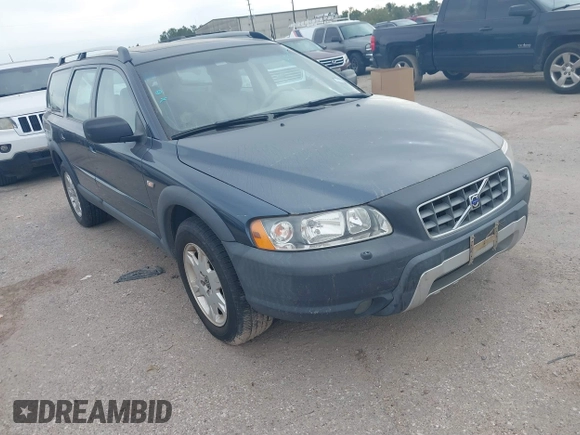 2005 Volvo XC70 with VIN YV1SZ592451199226, listed as a IAAI auction lot 41350609 with 163,331 mi miles and . Bid and sale history available at DreamBid. Image 1.