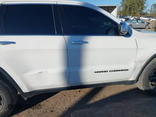 2017 Jeep Grand Cherokee Limited with VIN 1C4RJEBG8HC887899, listed as a IAAI auction lot 41242803 with 96,574 mi miles and . Bid and sale history available at DreamBid. Image 18.