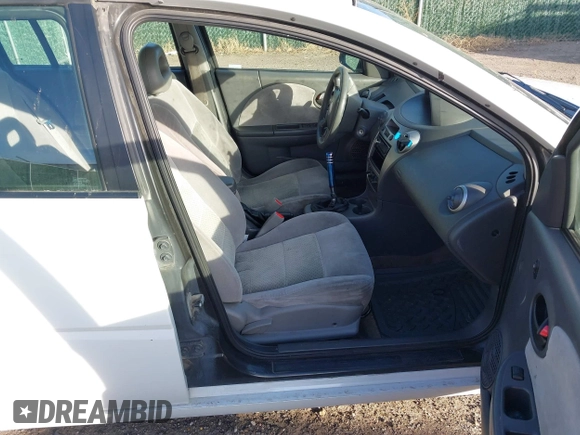 2007 Saturn ION z VIN 1G8AK55F57Z143678, wystawiony jako IAAI lot #41067196 z przebiegiem Nie podano mil oraz . Historia ofert i sprzedaży dostępna na DreamBid. Obrazek 5.