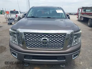 2016 Nissan Titan SL z VIN 1N6BA1F48GN510113, wystawiony jako IAAI lot #42252271 z przebiegiem 58 691 mil mil oraz . Historia ofert i sprzedaży dostępna na DreamBid. Obrazek 6.