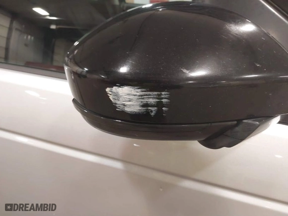 2019 Land Rover Discovery Sport SE with VIN SALCP2FX8KH812202, listed as a IAAI auction lot 41202041 with 84,570 mi miles. Bid and sale history available at carsss.com. Image 17.