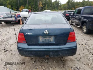2002 Volkswagen Jetta GL with VIN 3VWRK69M82M042388, listed as a Copart auction lot 72673874 with 121,992 mi miles and Clean title. Bid and sale history available at DreamBid. Image 6.