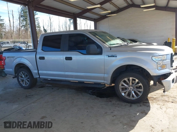 2015 Ford F-150 XLT with VIN 1FTEW1C86FKE85267, listed as a IAAI auction lot 41527996 with 119,800 mi miles and . Bid and sale history available at carsss.com. Image 13.