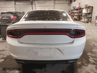2016 Dodge Charger SXT with VIN 2C3CDXJG6GH282127, listed as a IAAI auction lot 41591877 with 82,331 mi miles. Bid and sale history available at carsss.com. Image 16.