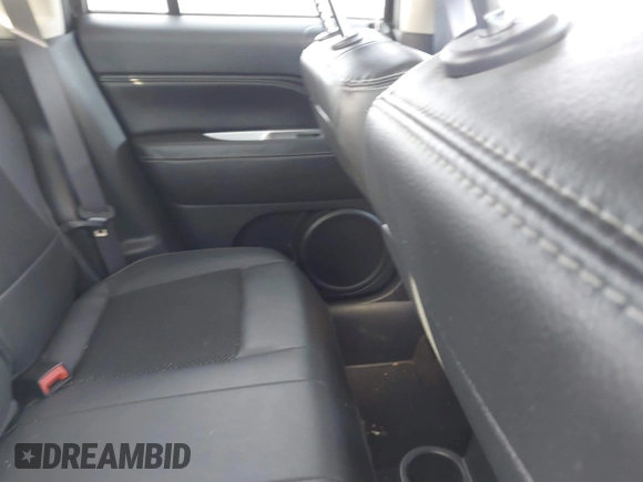 2017 Jeep Compass Latitude with VIN 1C4NJDEB6HD210255, listed as a IAAI auction lot 41643717 with 39,802 mi miles and . Bid and sale history available at DreamBid. Image 8.