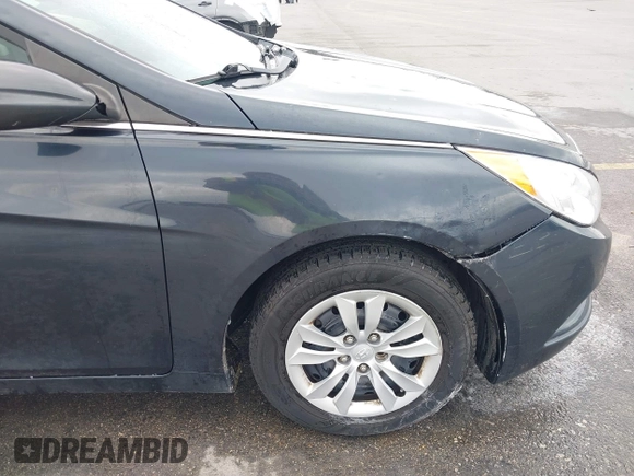 2011 Hyundai Sonata GLS PZEV with VIN 5NPEB4AC9BH229671, listed as a IAAI auction lot 41379055 with 177,319 mi miles. Bid and sale history available at carsss.com. Image 18.