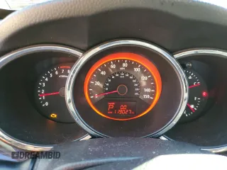 2013 Kia Sorento SX z VIN 5XYKWDA24DG385142, wystawiony jako Copart lot #75187514 z przebiegiem 119 027 mil mil oraz Szkoda całkowita • Salvage title. Historia ofert i sprzedaży dostępna na DreamBid. Obrazek 9.
