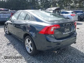 2013 Volvo S60 T5 with VIN YV1612FH5D2221369, listed as a IAAI auction lot 42019723 with 96,002 mi miles. Bid and sale history available at carsss.com. Image 3.