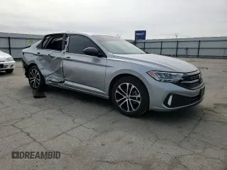 2023 Volkswagen Jetta Sport z VIN 3VWBM7BU8PM055306, wystawiony jako Copart lot #50166215 z przebiegiem 16 894 mil mil oraz Szkoda całkowita • Salvage title. Historia ofert i sprzedaży dostępna na DreamBid. Obrazek 10.