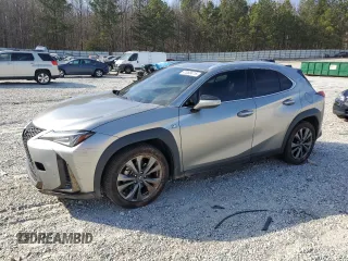 2019 Lexus UX with VIN JTHY3JBH2K2015320, listed as a Copart auction lot 47068415 with 69,650 mi miles and Salvage Title. Bid and sale history available at carsss.com. Image 1.