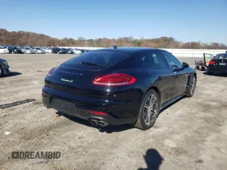 2016 Porsche Panamera S Hybrid z VIN WP0AD2A75GL040227, wystawiony jako Copart lot #60998272 z przebiegiem 45 228 mil mil oraz . Historia ofert i sprzedaży dostępna na DreamBid. Obrazek 4.