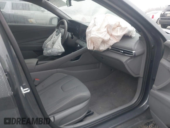 2023 Hyundai Elantra SEL z VIN KMHLS4AG7PU614696, wystawiony jako IAAI lot #41751322 z przebiegiem 37 488 mil mil oraz . Historia ofert i sprzedaży dostępna na DreamBid. Obrazek 5.