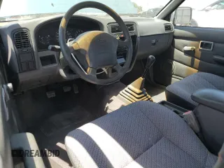 1996 Nissan Frontier XE with VIN 1N6SD16S1TC374614, listed as a Copart auction lot 59817275 with 275,602 mi miles and Clean title. Bid and sale history available at DreamBid. Image 8.