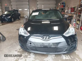 2012 Hyundai Veloster w/Gray Int с VIN KMHTC6AD3CU020230, выставлен на аукционе IAAI как лот 42307281 с пробегом 185 002 миль миль и . История ставок и продаж доступна на DreamBid. Изображение 13.