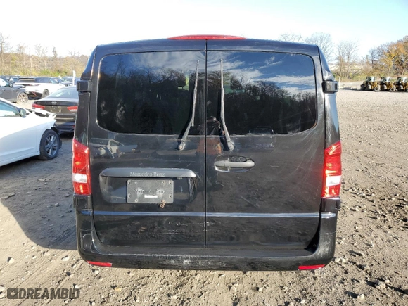 2018 Mercedes-Benz Metris Passenger Van with VIN WD4PG2EEXJ3499678, listed as a Copart auction lot 75699083 with 21,283 mi miles. Bid and sale history available at carsss.com. Image 6.