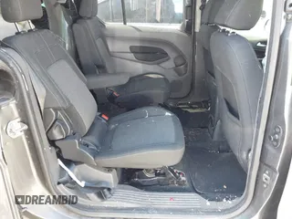 2019 Ford Transit Connect XLT z VIN NM0GE9F25K1426807, wystawiony jako IAAI lot #41877730 z przebiegiem 85 305 mil mil oraz . Historia ofert i sprzedaży dostępna na DreamBid. Obrazek 8.