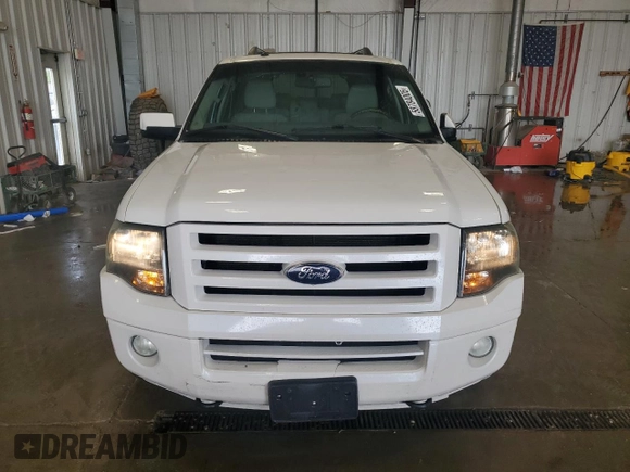 2010 Ford Expedition Max Limited z VIN 1FMJK2A57AEB68688, wystawiony jako Copart lot #58784005 z przebiegiem 124 658 mil mil oraz Nie do naprawy • Non repairable. Historia ofert i sprzedaży dostępna na DreamBid. Obrazek 5.