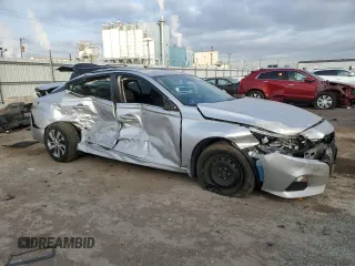 2019 Nissan Altima 2.5 S with VIN 1N4BL4BW3KC197617, listed as a Copart auction lot 84879664 with 113,771 mi miles and Salvage Title. Bid and sale history available at carsss.com. Image 4.