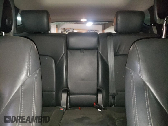 2017 Hyundai Santa Fe 2.0T z VIN 5XYZUDLA3HG456149, wystawiony jako Copart lot #37585923 z przebiegiem 111 627 mil mil oraz Szkoda całkowita • Salvage title. Historia ofert i sprzedaży dostępna na DreamBid. Obrazek 10.